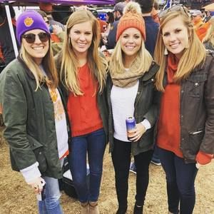 Meet your Posher, Reagan